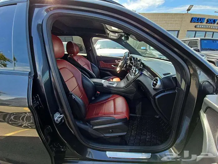 2021 Mercedes-Benz GLC GLC 300 5