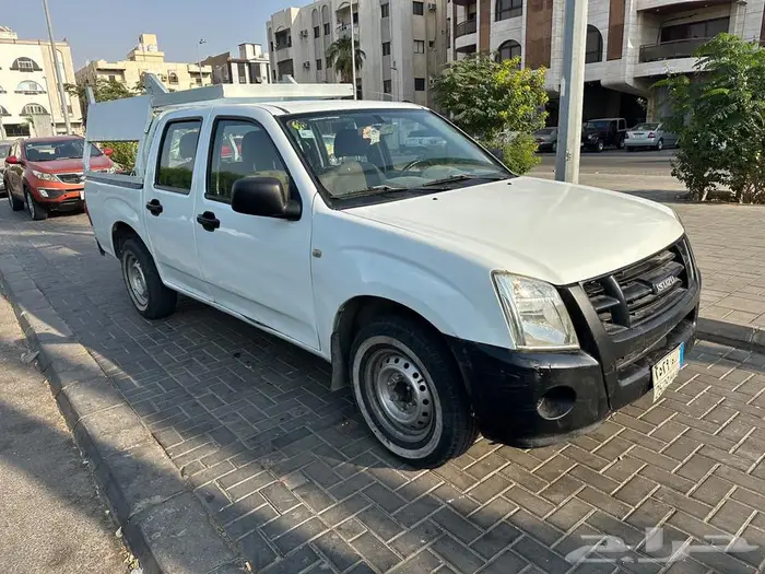 ايسوزو ديماكس 2011 غمارتين 4