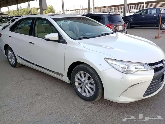 تويوتا كامري موديل 2016 1