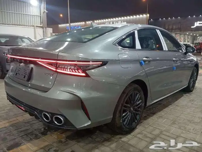 شيرى اريزو 8 كمفورت - لاكجيرى 2025 كاش واقساط 14