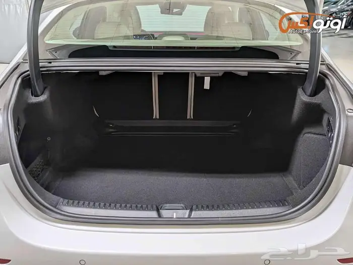 2025 مرسيدس E450 11