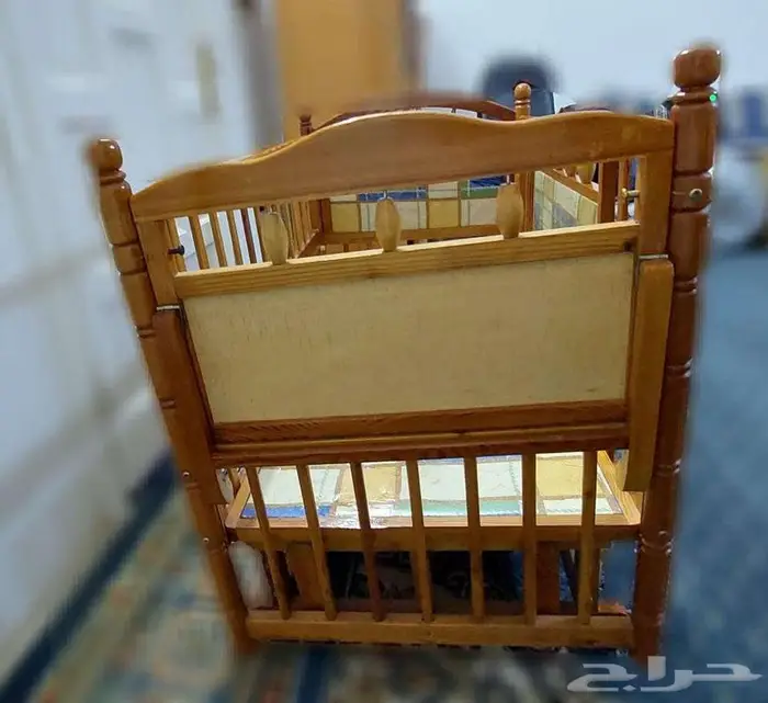 سرير أطفال ( مهد للاطفال ) من خشب تحريك يدوي 4