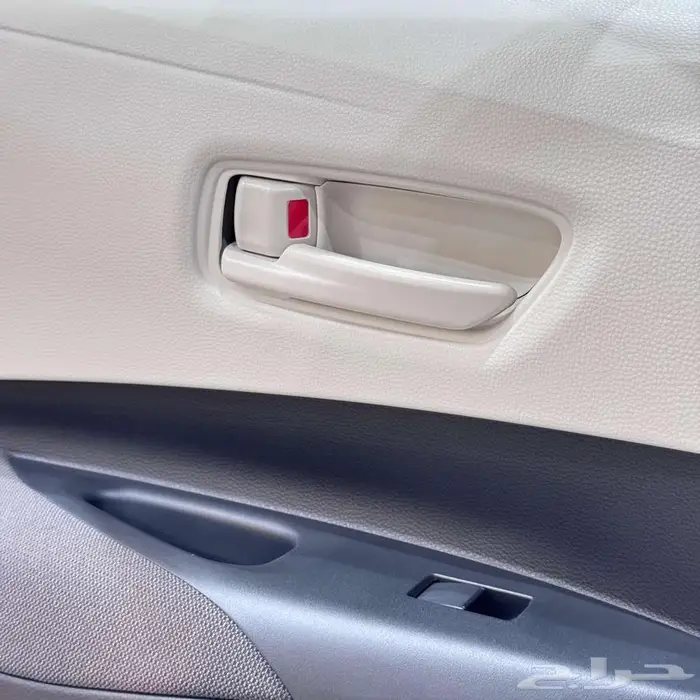 تويوتا كورولا 1600 بريمي 2025 14