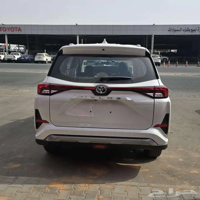 تويوتا فيلوز GLX 2025 كاش وبنوك 7