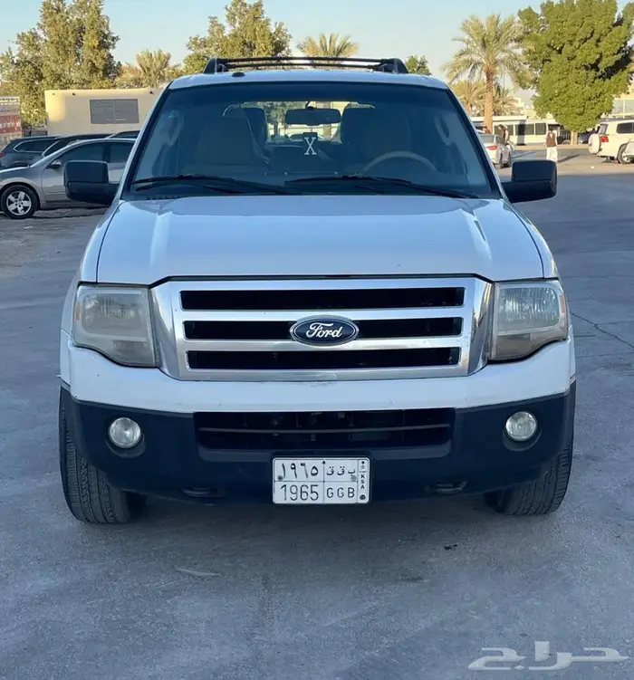 فورد اكسبديشن 2011 4