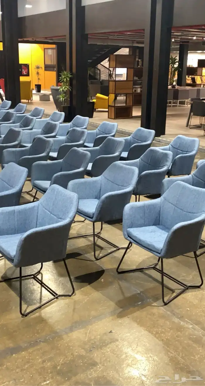 أثاث منزلي ومكتبي فاخر وكراسي مكتبية لشركات والمدارس الفنادق 0