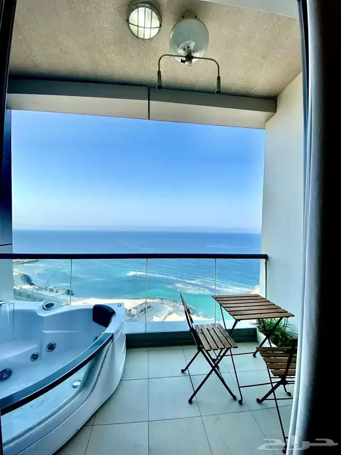 داماك شقة ببرج داماك على البحر للايجار اليومي 0