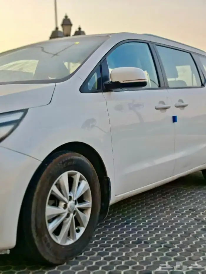 كيا كارنيفال 2016 نص فل كاش او اقساط 2