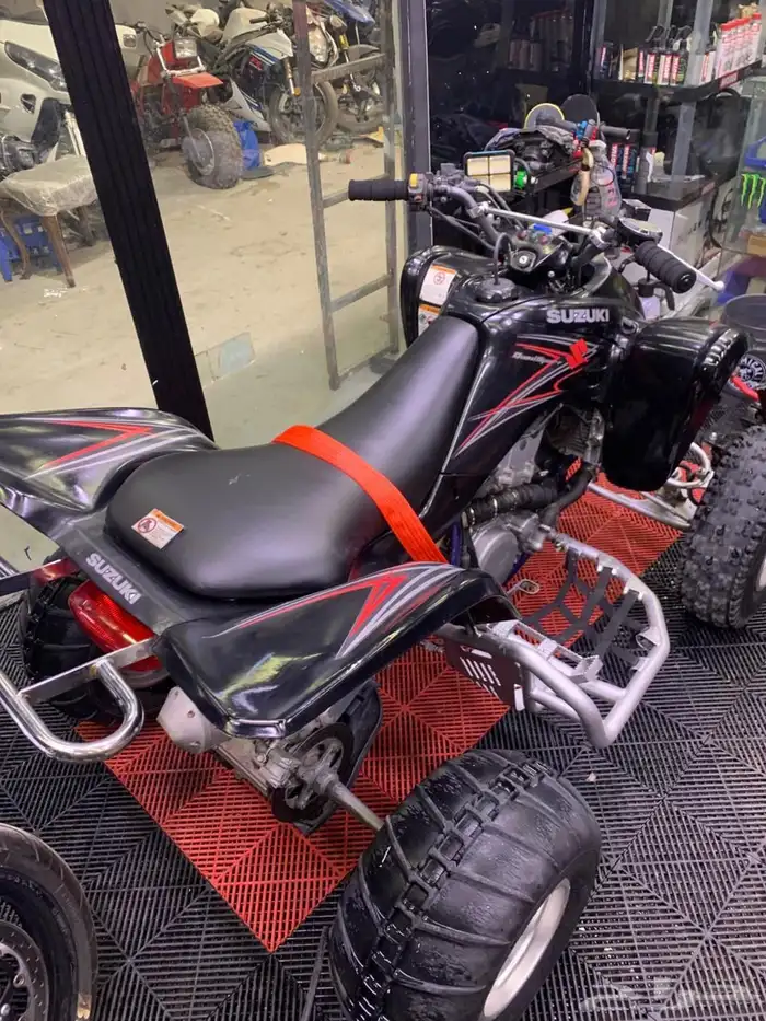 دباب زد 400 الموديل 2006 3