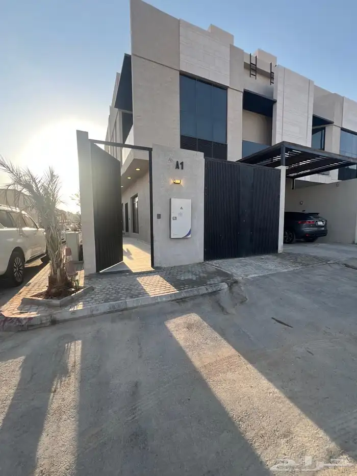 دور للايجار بحي السليمانية 2