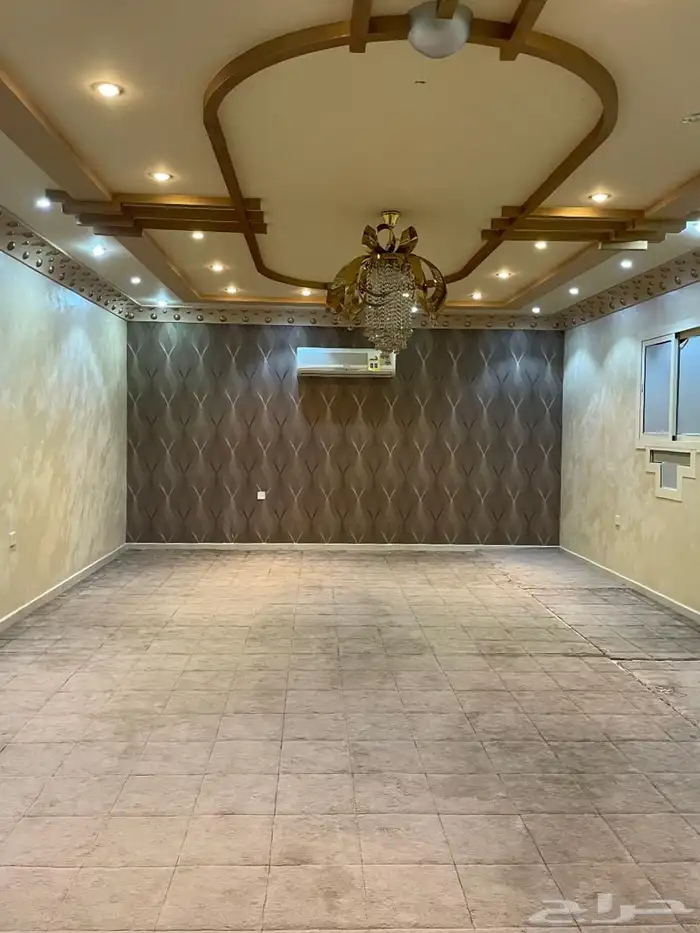 شقة كبيرة بحي السلامة مخطط الفيحاء 3