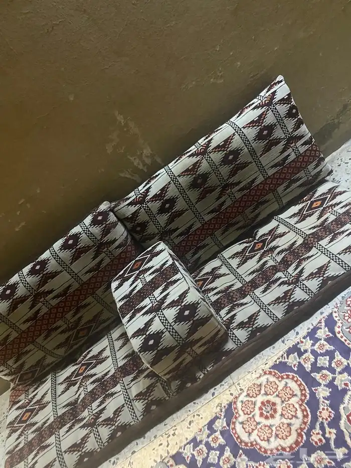 فرشات ومخاد ومراكي 4في4 0