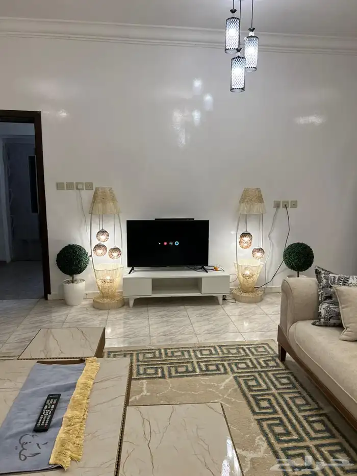 للإيجار شقة مفروشة حي المنسك 2