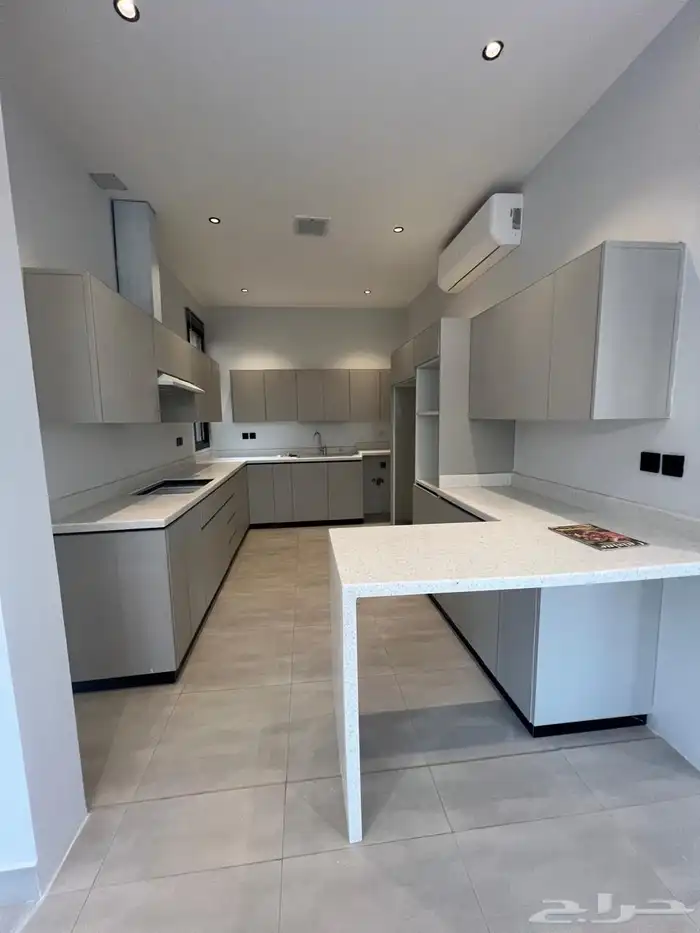 دور للايجار بحي السليمانية 6