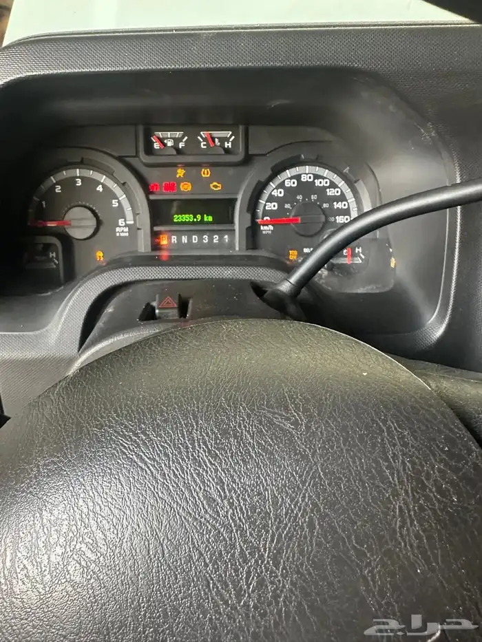 بيع فورد 350 فان موديل 2013 3