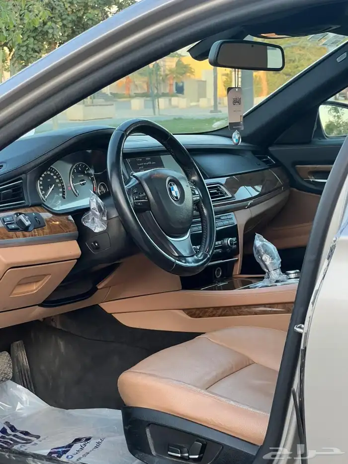 بي ام دبليو 730 4