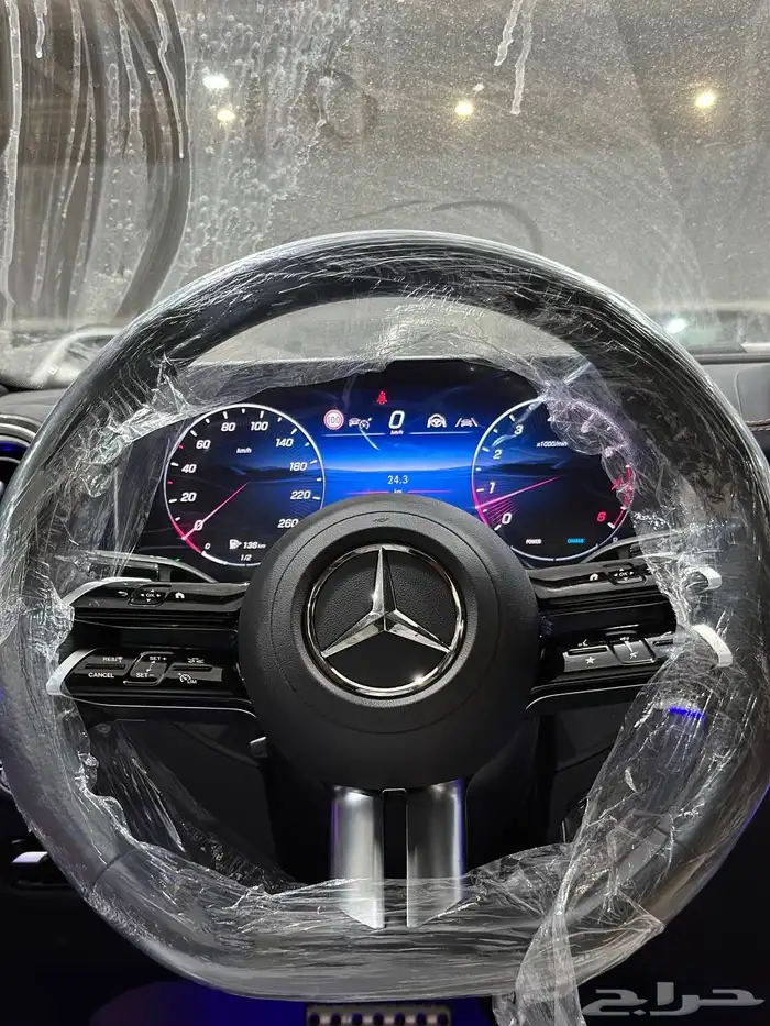 مرسيدس C200 2025 اصفار . رصد الفخامة 26
