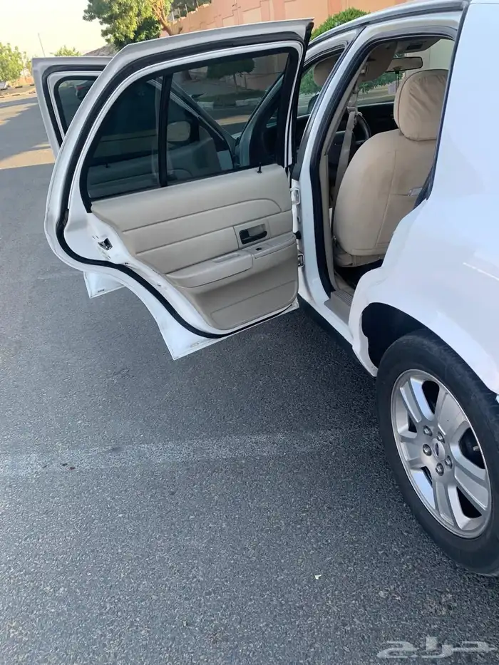 فورد 2010 نظيف شرط البيع مستعجل 6