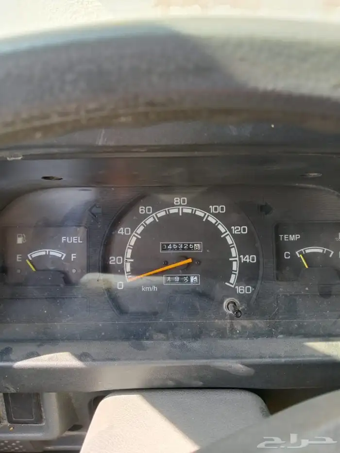 باص ميستوبيشي مخزن وبحالة الوكالة والممشى قليل 5