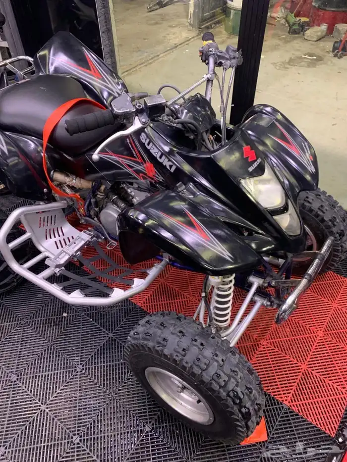 دباب زد 400 الموديل 2006 0