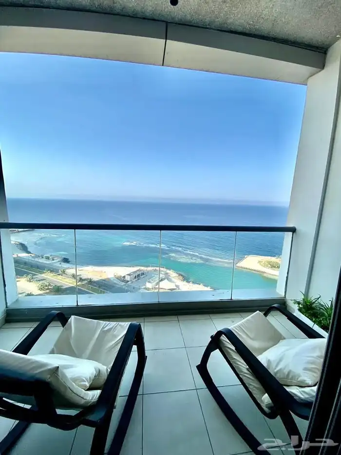 داماك شقة ببرج داماك على البحر للايجار اليومي 21