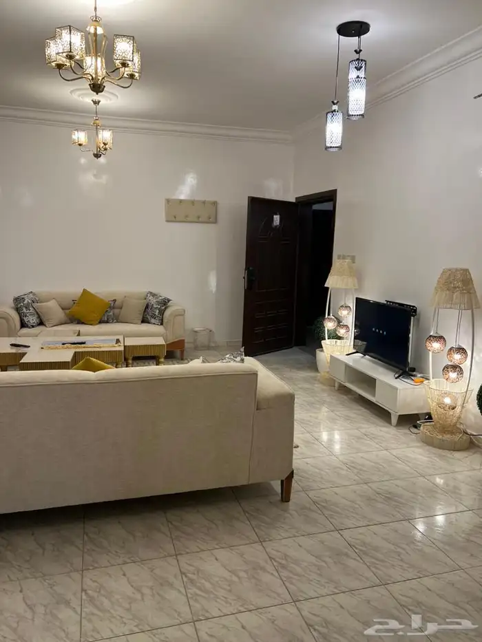 للإيجار شقة مفروشة حي المنسك 1