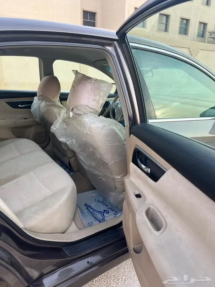 التيما 2013 نص فل نظيفة جدا ممشى قليل وحقيقي استخدام شخصي 11