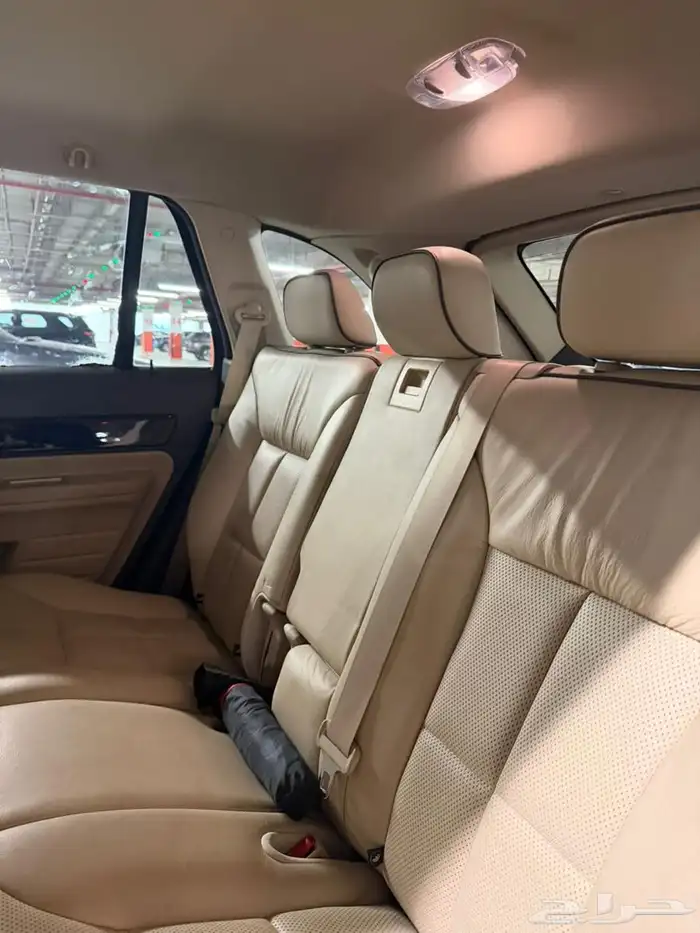 لينكون 2008 ماشيه 50 الف خاليه من الرش مالك اول وكالة 1