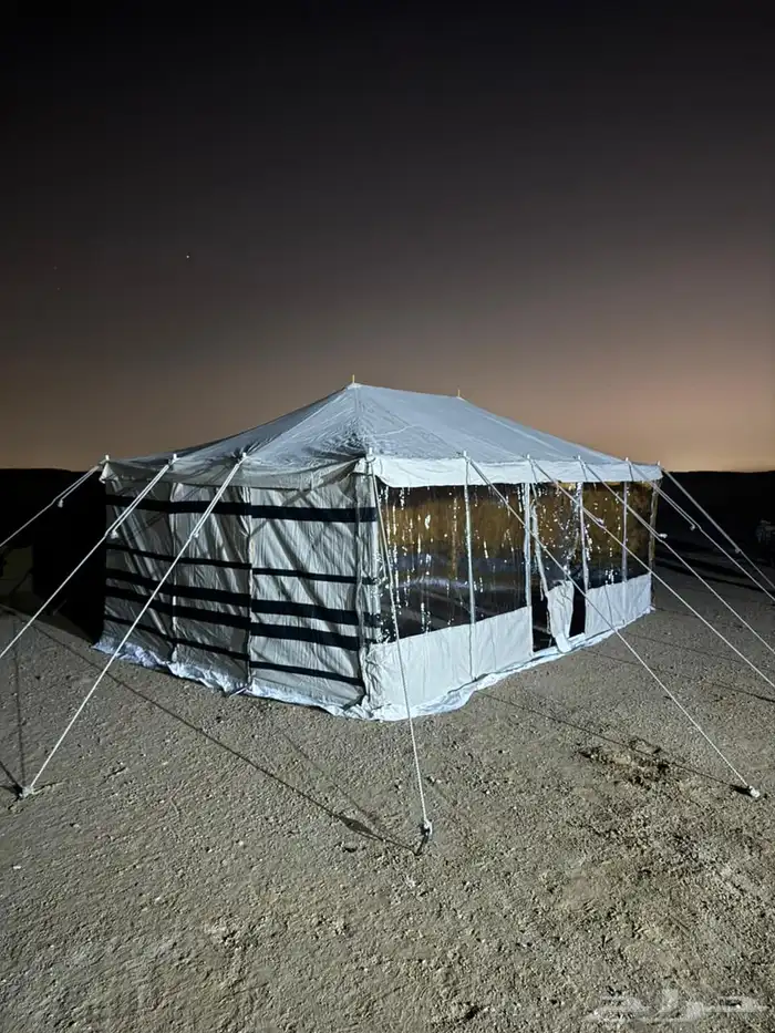 خيمة على شكل بيت شعر 1