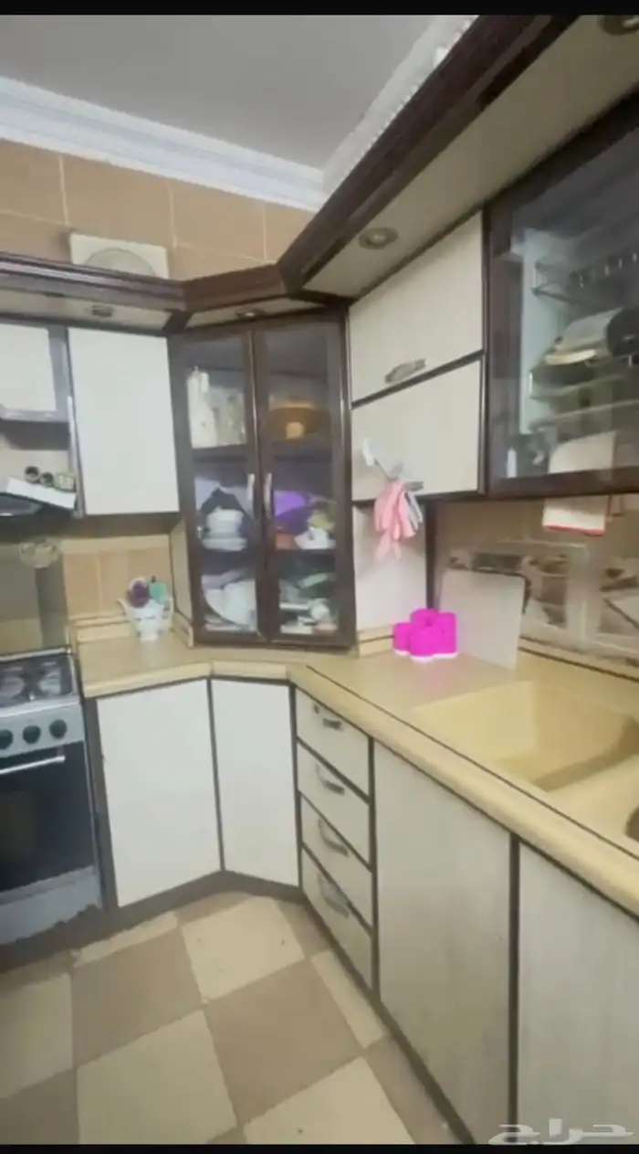 دولاب مطبخ اخو الجديد حرف L طول ثلاث متر عرض مترين وثلاثين 1