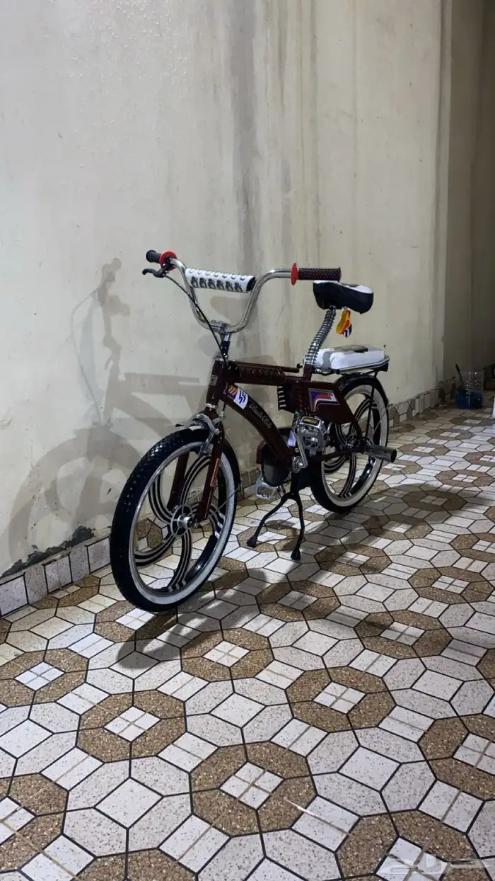 السلام عليكم سيكل رامبو لون عنابي غامق على السوم 1