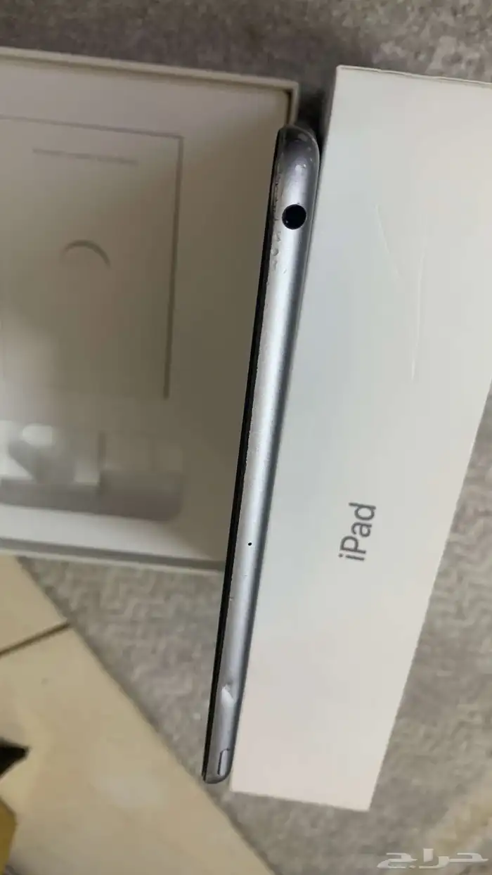 ايباد الجيل الخامس معه كرتون 6