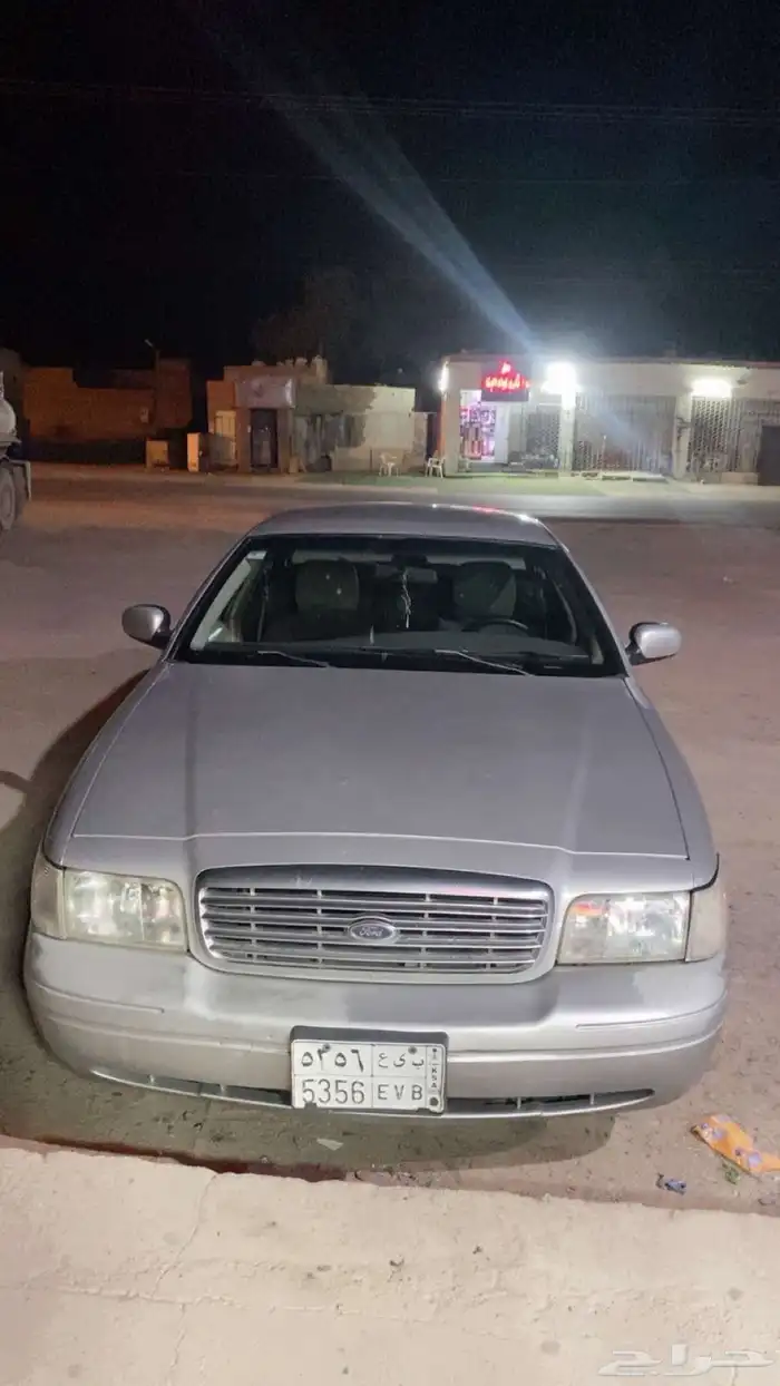 فورد فكتوريا2011 2