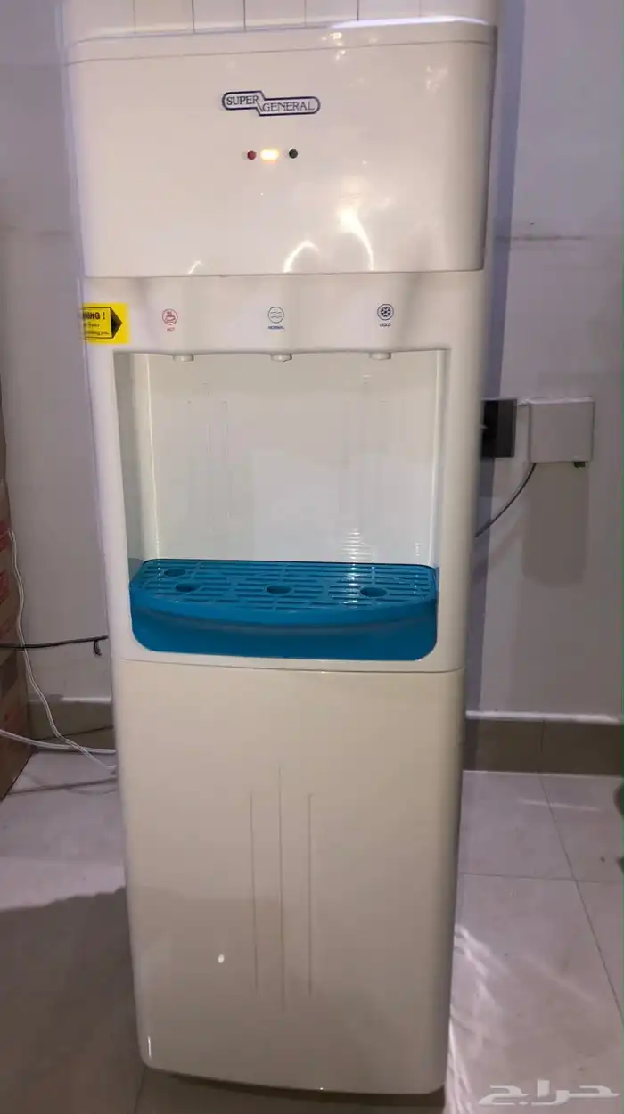 مبرد مياه سوبر جنرال بارد وساخن سعه 16 كيلو بحاله ممتازه 0