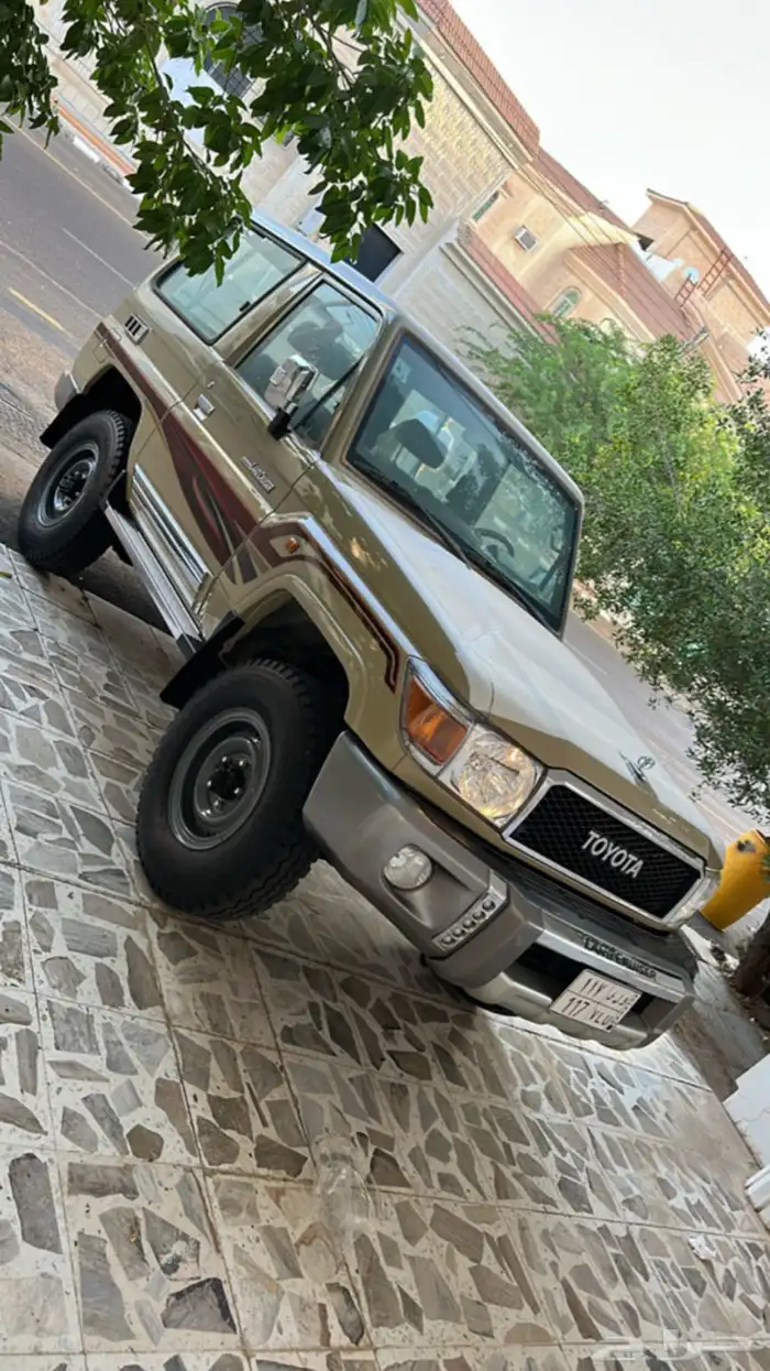 مطلوب ربع 16-13-14 0