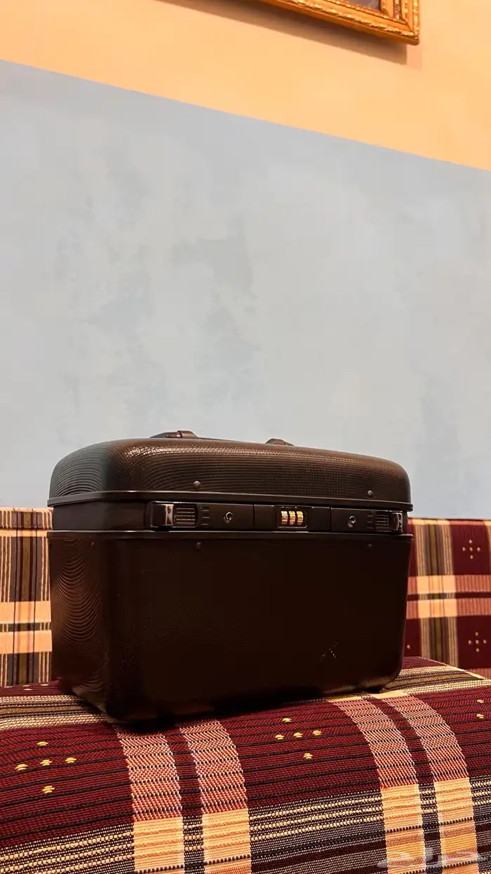 شنطة مكياج 4