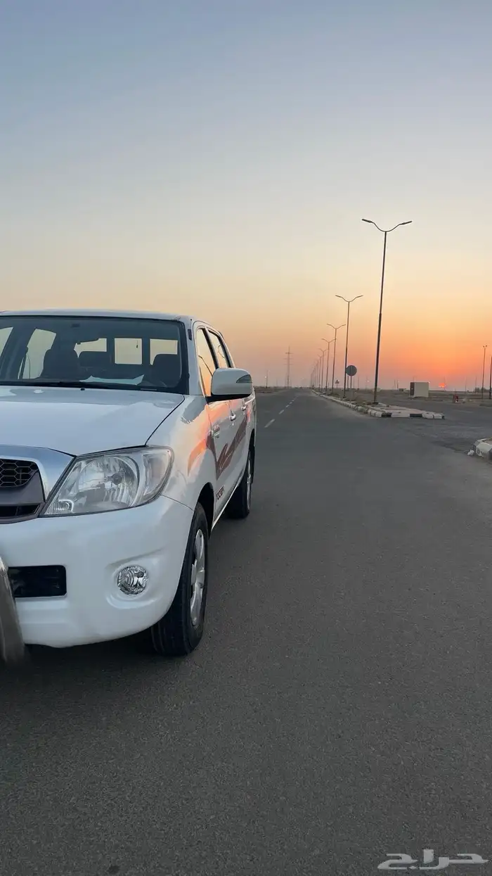 للبيع هايلوكس 2011 2