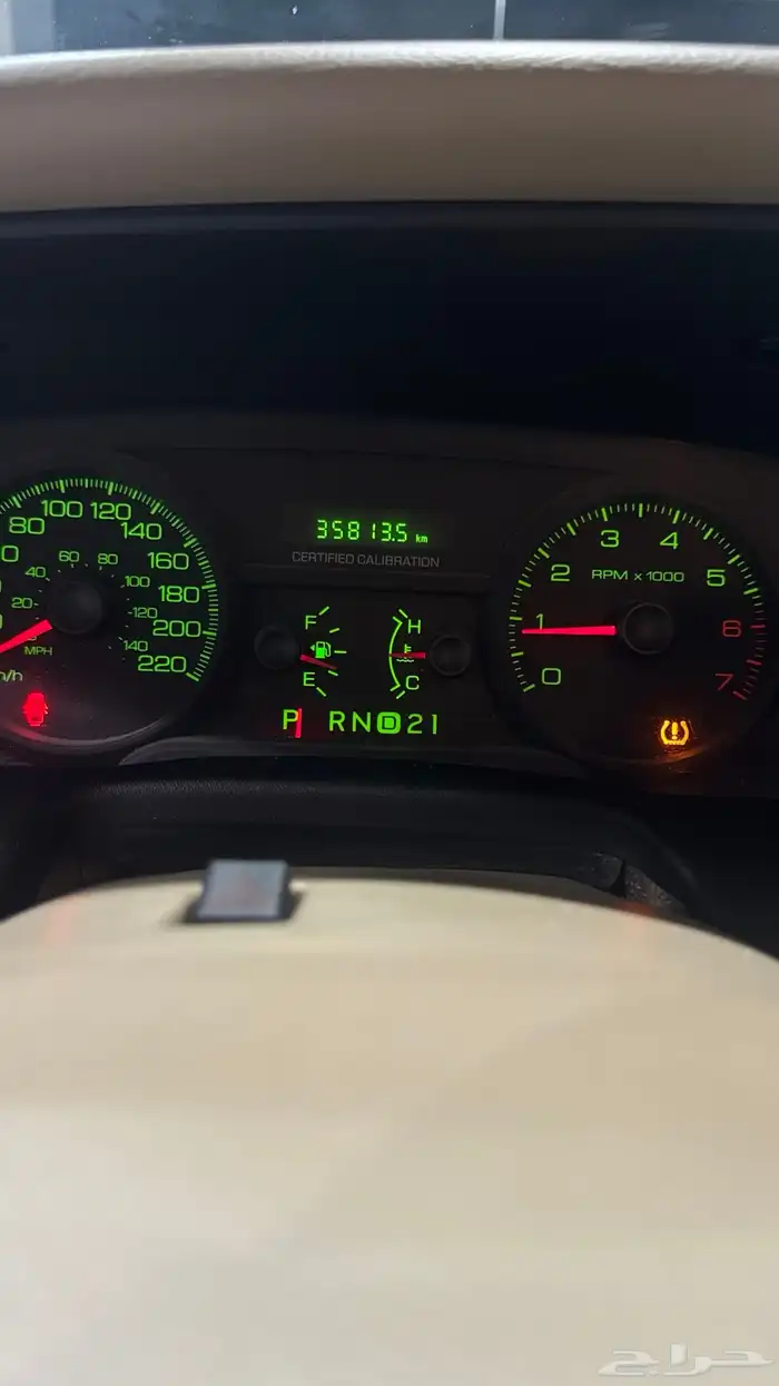 فورد فكتوريا بوليسي 2011 مخزن 21