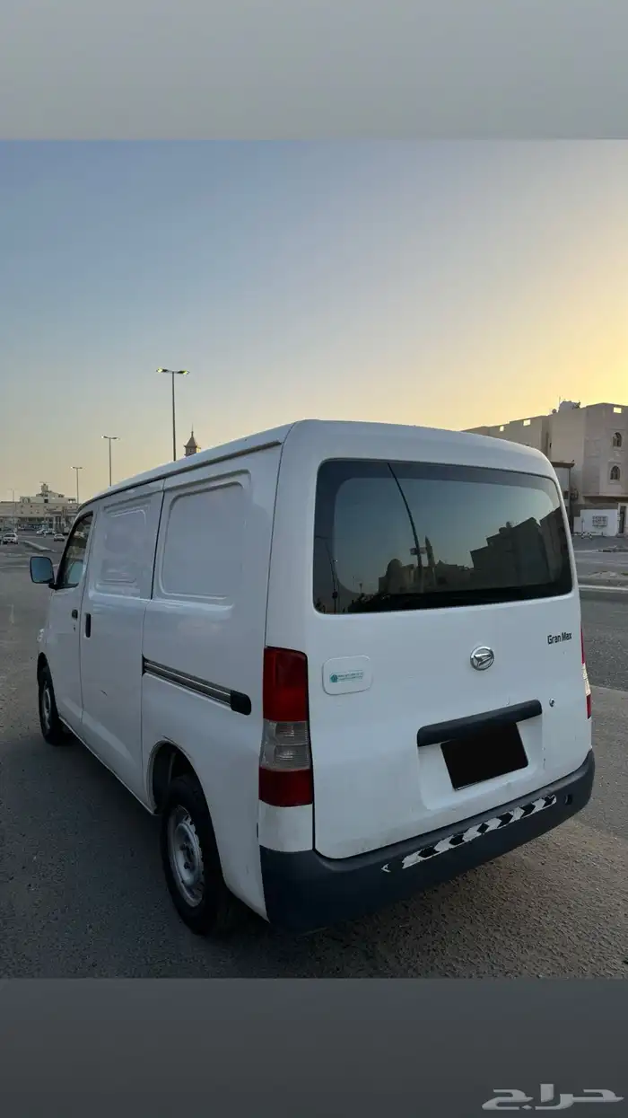 دباب فان دايهاتسو بضاعه للايجار فقط شهري 1