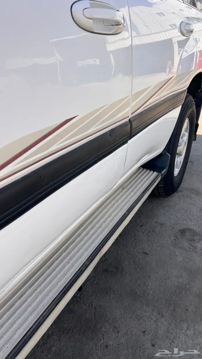 جيب لاند كروزر موديل 2000 6