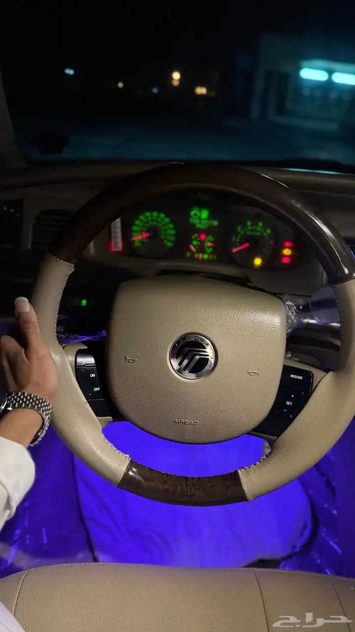 فورد ماركيز 12