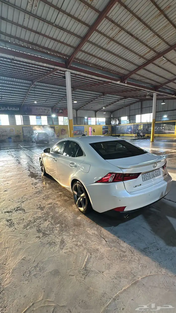 لكزس ارنوب للبدل او البيع 3