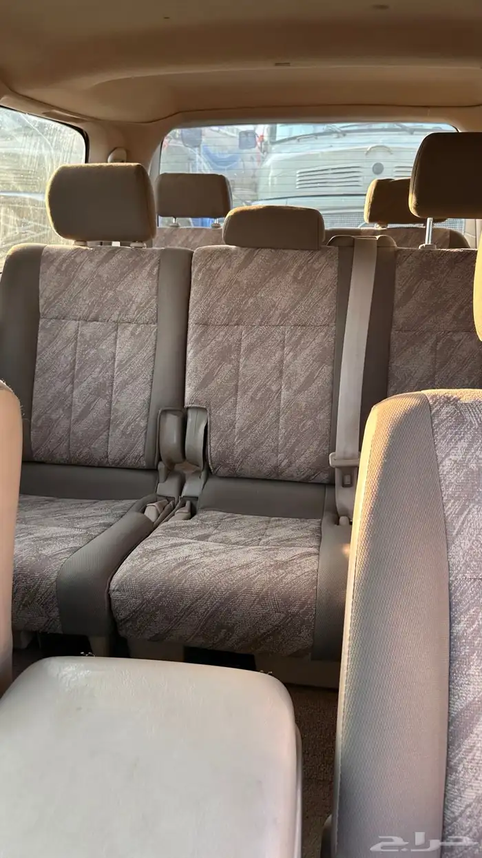 لاندكروزر 99 مكيفين وثلاجه 14