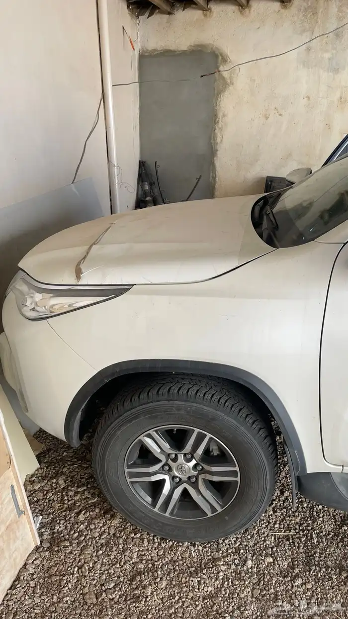 فورتشنر 4سلندر بدون دبل عداد 21 الف 0