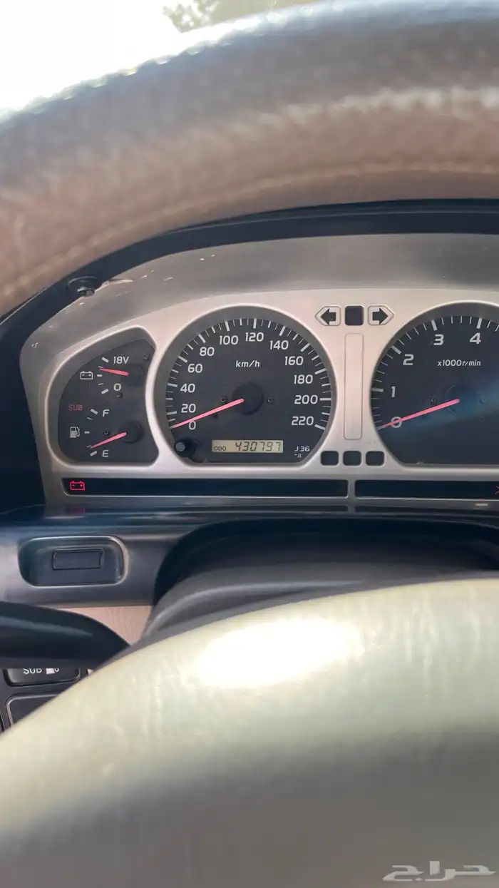 جيب لاند كروزر موديل 2000 15