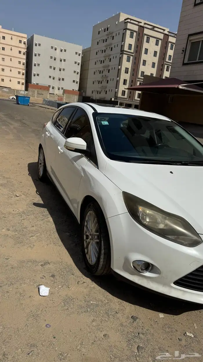 فورد فوكس هتشباك2014 10