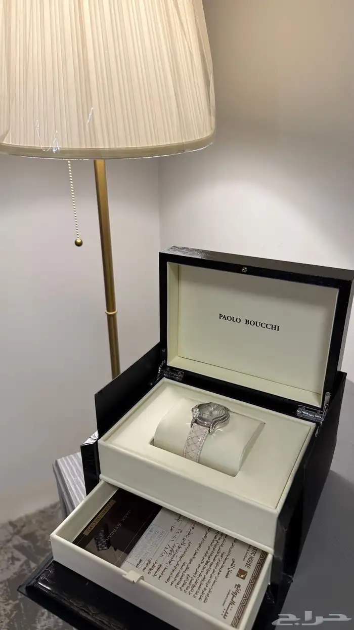 للبيع ساعة ألماس 3