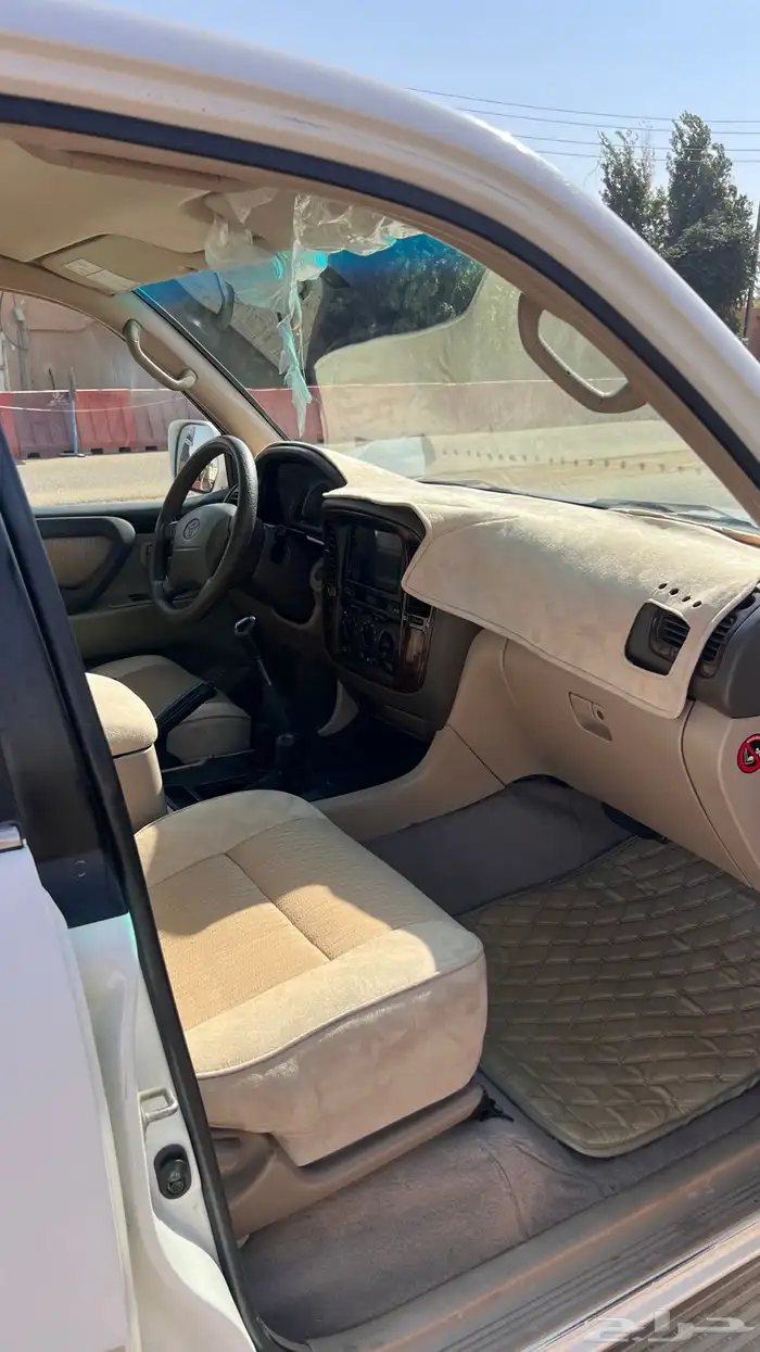 جيب لاند كروزر موديل 2000 7