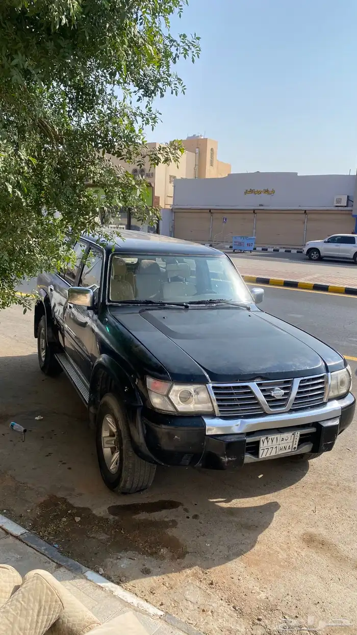 جيب نيسان سوبر سفاري 2000 0