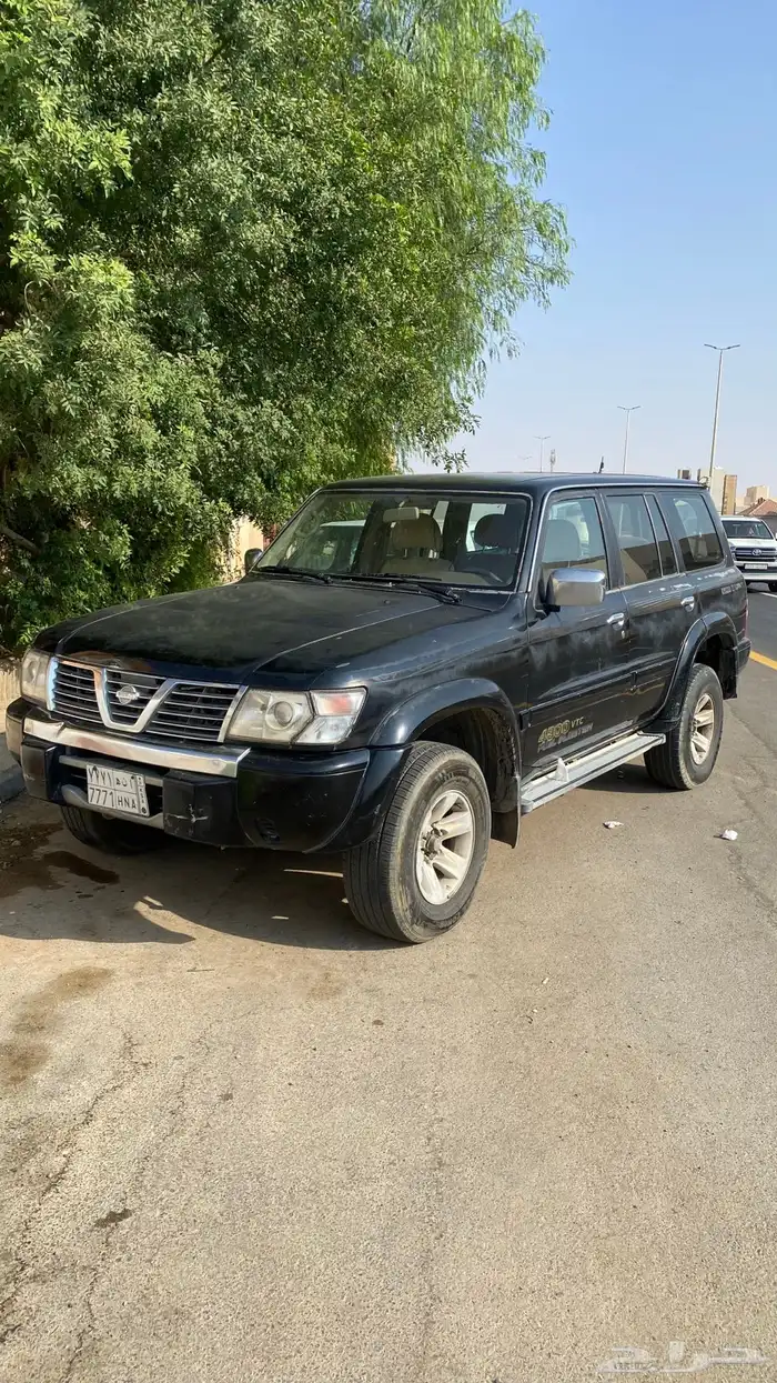جيب نيسان سوبر سفاري 2000 2